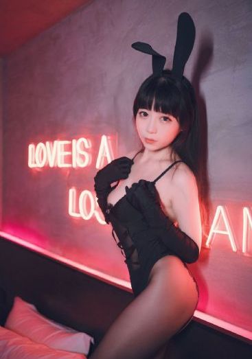 在线播放极品少妇被j肉男_DVD免费全集观看