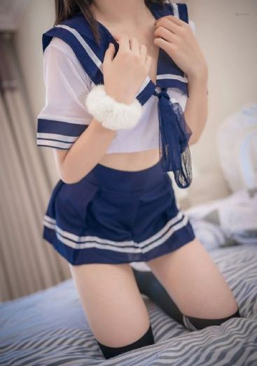 国产美女在线精品免费_BD高清迅雷在线观看