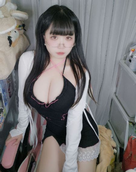 亚洲精品少妇久久久久久_1080P高清迅雷在线观看