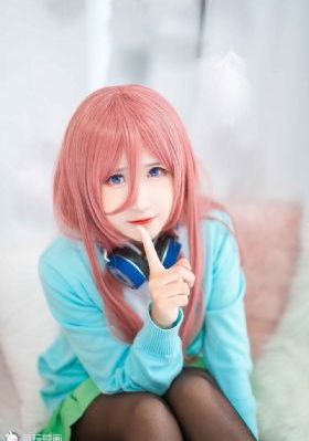 久久久中_高清手机免费观看完整
