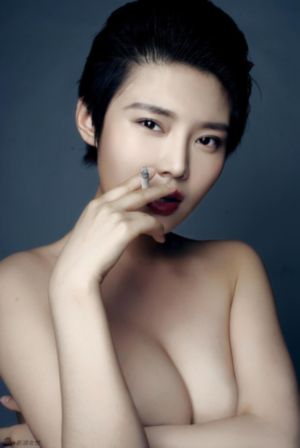 女律师的堕落hd高清中文_4K电影免费在线
