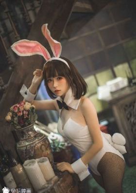 欧美丝袜丝交足nylons172_BD英语在线视频播放